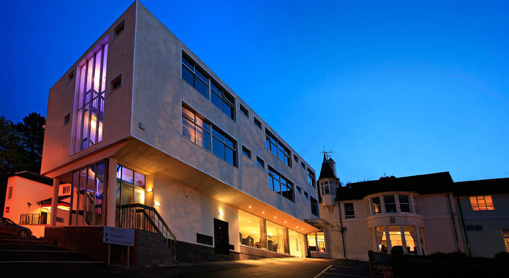 ניוקאסל אנדר ליים Oyo Clayton Lodge מראה חיצוני תמונה